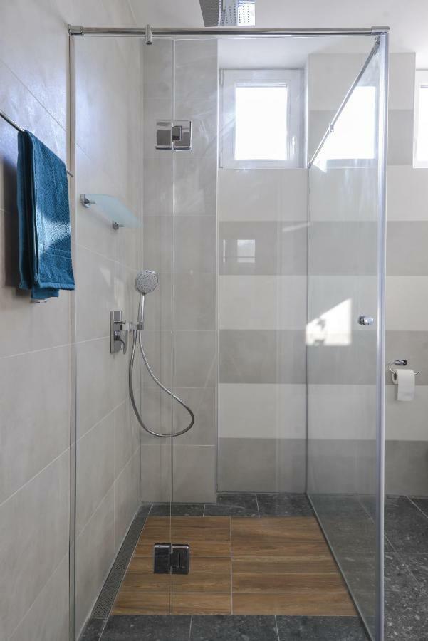 Chic 1Br With Terrace In Sofia City Center By Flat Mаnager Esterno foto
